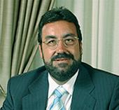 miguel_carballeda.jpg El Sr. Miguel Carballeda Piñeiro, Presidente del Consejo General de la ONCE, firma en el Libro de Honor del Institut Guttmann